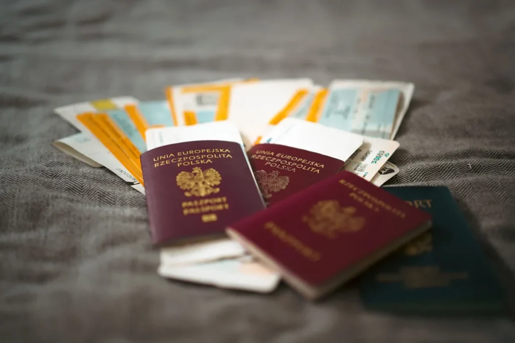 Pasaporte, visados y tarjetas de identidad